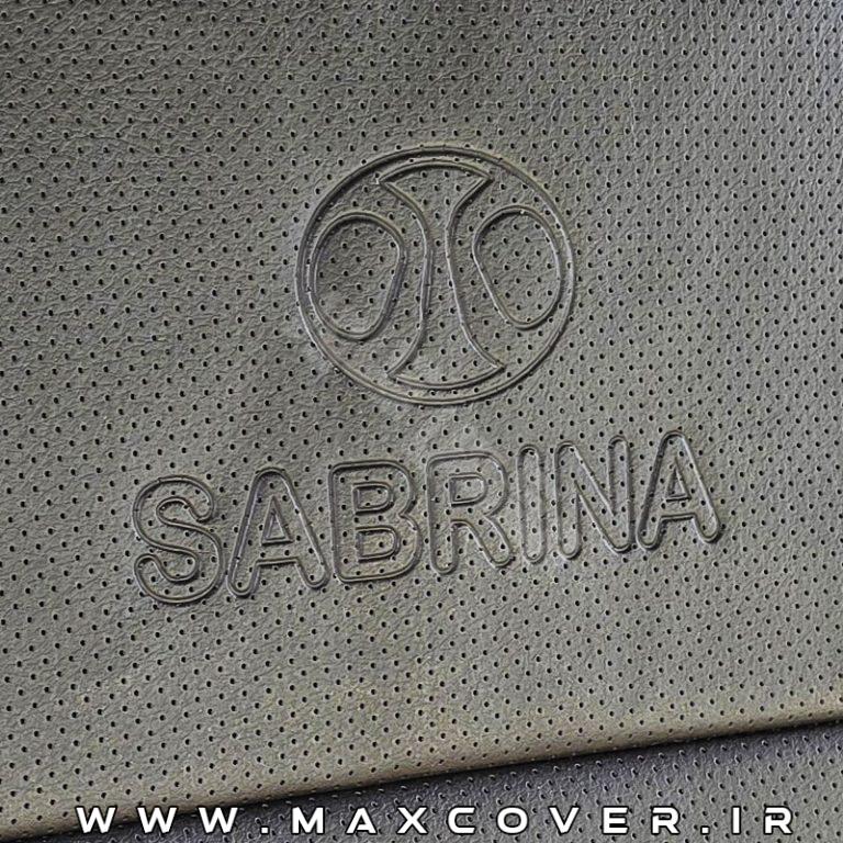 Max-Sabrina-Ch-Black-02